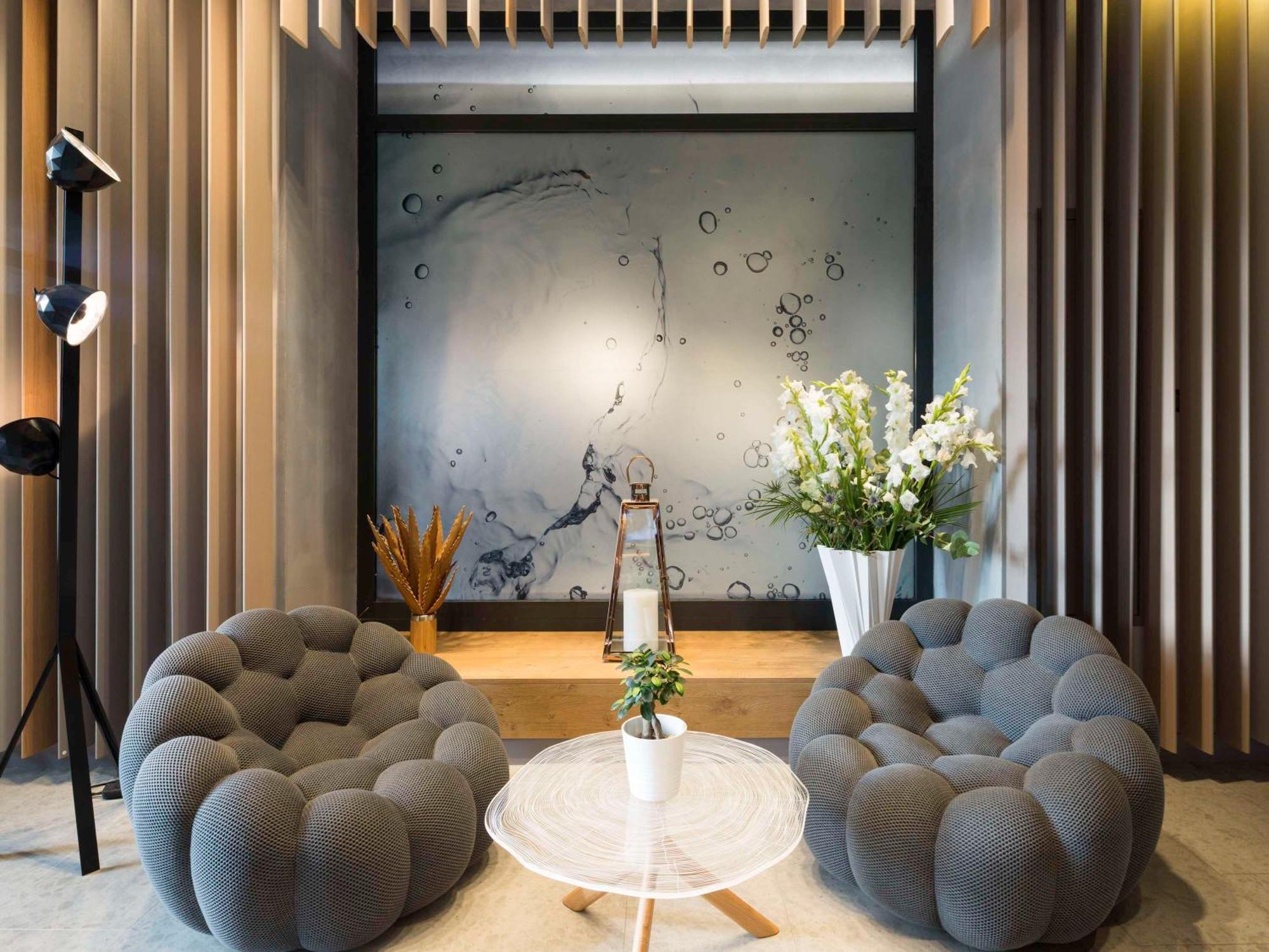 Hotel Novotel Brieuc Centre, Design 4*